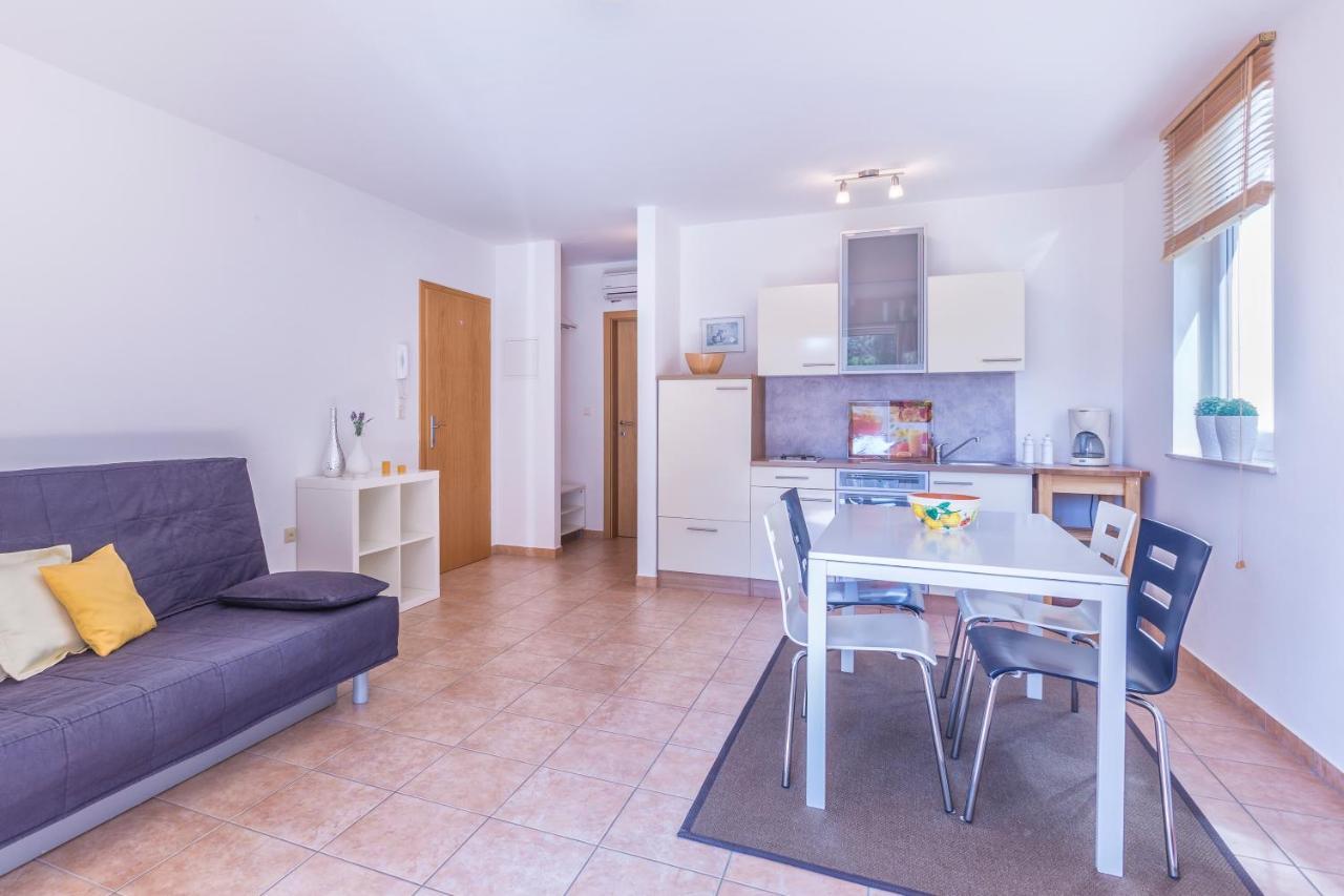 Appartamento Pinia Medolino Esterno foto